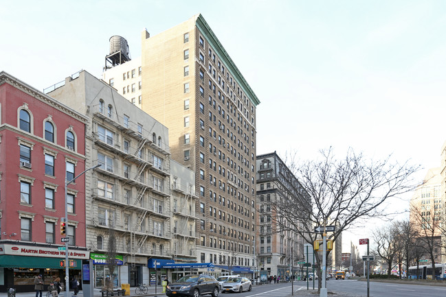 Charleton Apartments in New York, NY - Building Photo - Building Photo