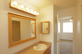 Las Resacas Apartments in Brownsville, TX - Building Photo - Interior Photo