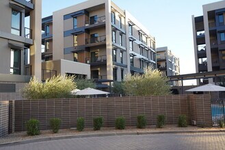 19355 N 73rd Way, Unit 3006 in Scottsdale, AZ - Building Photo - Building Photo