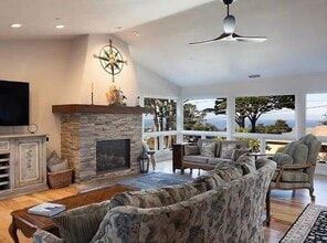 307 Bishop Ave in Pacific Grove, CA - Building Photo - Building Photo