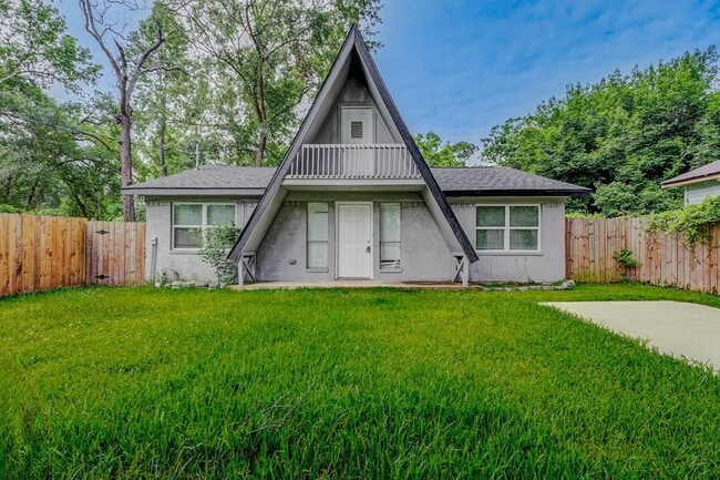 408 Commanche Rd