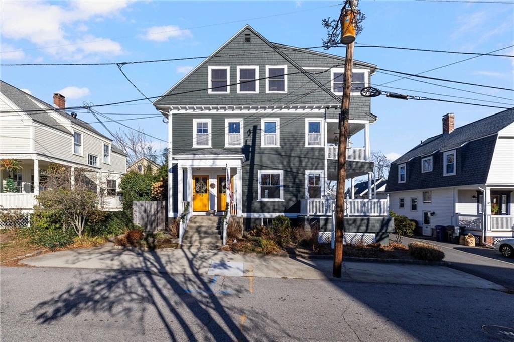 73 Bayside Ave in Warwick, RI - Building Photo