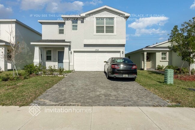 property at 1715 Diablo Cir SW