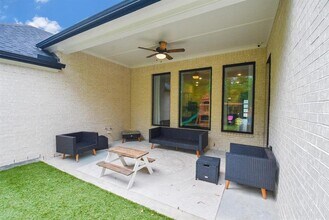 10034 Preserve Wy in Shenandoah, TX - Building Photo - Building Photo