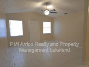 968 Sunshine Way SW in Winter Haven, FL - Building Photo - Building Photo