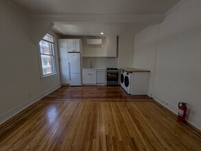 1223 N Franklin St in Philadelphia, PA - Building Photo - Building Photo