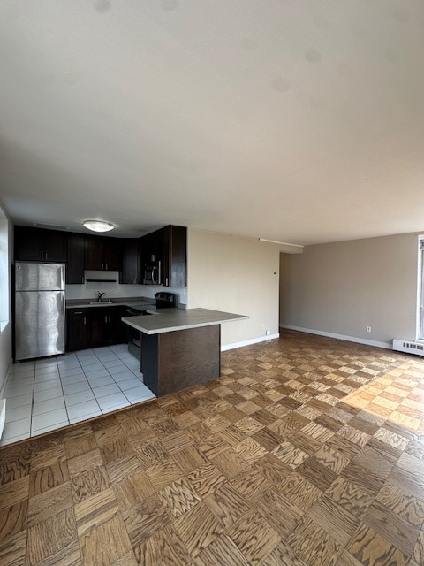 1121 N Waverly Pl