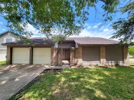 3415 Wingdale Ct, Unit 2096 in Houston, TX - Building Photo