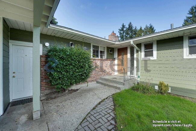 6209 121st Ave SE in Bellevue, WA - Building Photo - Building Photo