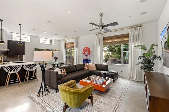 property at 2105 Goodrich Ave