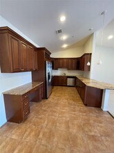 75 Jacqueline Way in North Babylon, NY - Building Photo - Building Photo