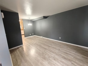 797 Babbitt Rd in Euclid, OH - Building Photo - Building Photo