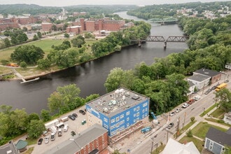 Fallview at 186 Main Street in Auburn, ME - Building Photo - Building Photo