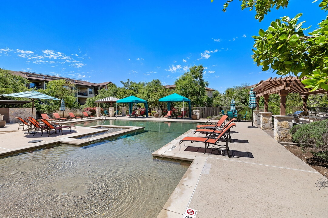 Lakeline East Apartments in Cedar Park, TX - Foto de edificio