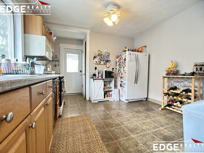 30 Hobson St, Unit 2 in Boston, MA - Building Photo - Building Photo