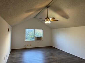 12800 Irongate Ave in Austin, TX - Building Photo - Building Photo