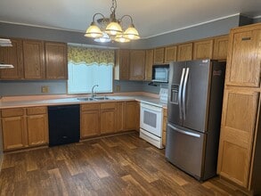 1009 7th Ave in Laurel, MT - Building Photo - Building Photo