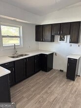 2012 Skylane Dr in Albany, GA - Building Photo - Building Photo