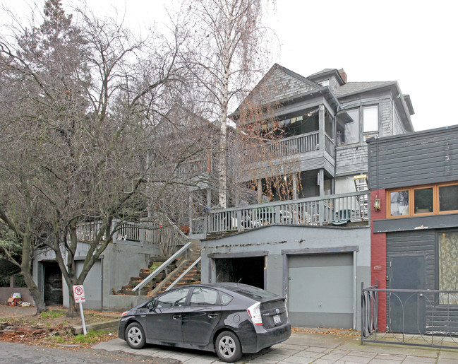 212 Belmont Ave E in Seattle, WA - Foto de edificio - Building Photo