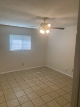 Crestview Apartments in Vidor, TX - Building Photo - Building Photo