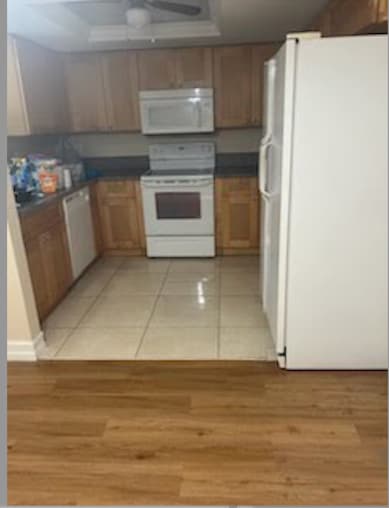 323 SE 24th Ave, Unit 323 SE 24th Ave Unit C in Cape Coral, FL - Foto de edificio - Building Photo