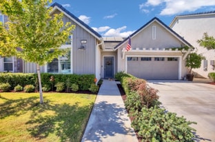 287 Huntington Ave in Madera, CA - Building Photo