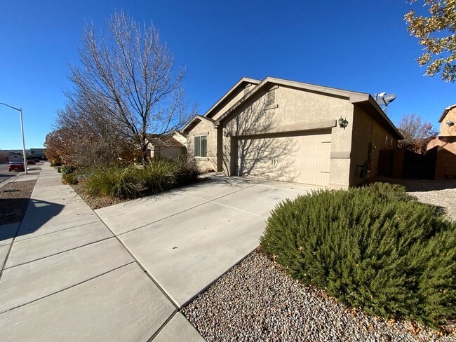 59 Las Ramblas Ave NW in Rio Rancho, NM - Building Photo - Building Photo