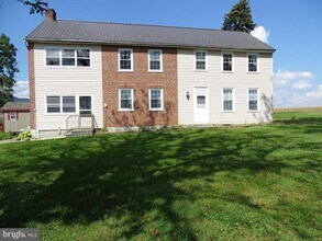1410 Gillan Dr in Saint Thomas, PA - Building Photo - Building Photo
