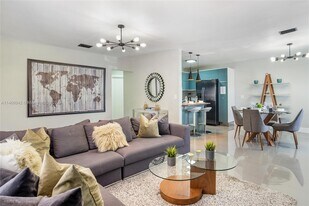 5050 NW 12th Ave in Miami, FL - Building Photo