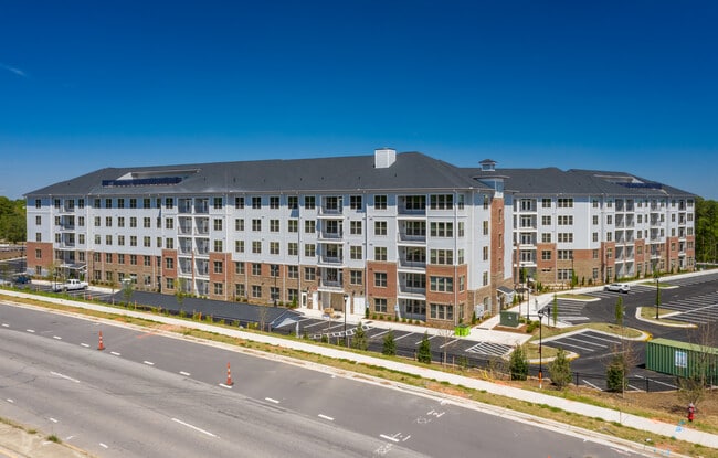Overture Cary 55+ Active Adult Apartment Homes
