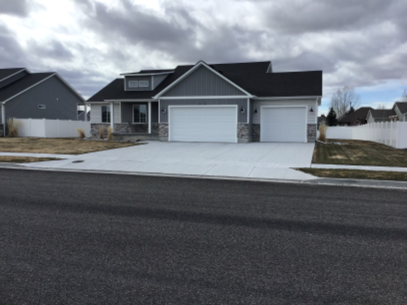 4358 Atherton Wy in Idaho Falls, ID - Building Photo