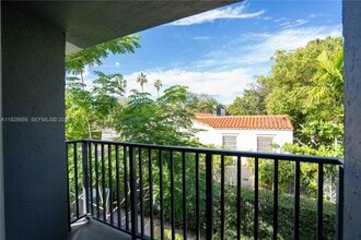 465 NE 59th St in Miami, FL - Building Photo - Building Photo