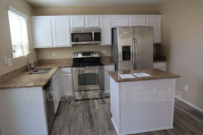 7265 W Glenn Dr in Glendale, AZ - Building Photo - Building Photo