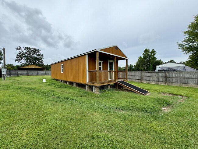 17023 Sledge Rd in Athens, AL - Building Photo - Building Photo