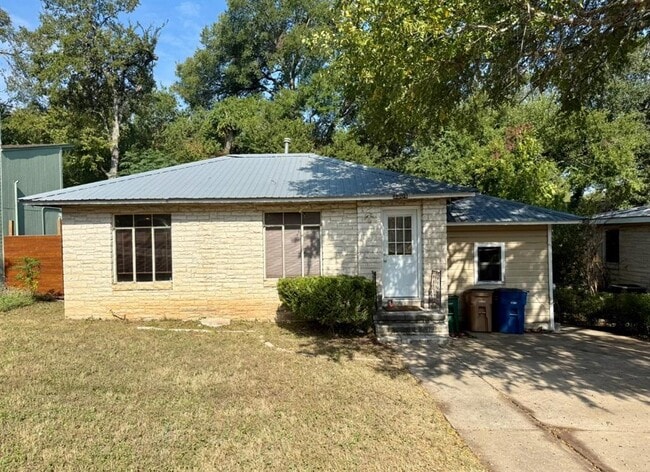 property at 3304 Cherrywood Rd