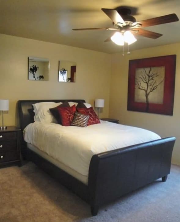 2906 Silver Spur Cir, Unit C in Bryan, TX - Foto de edificio - Building Photo