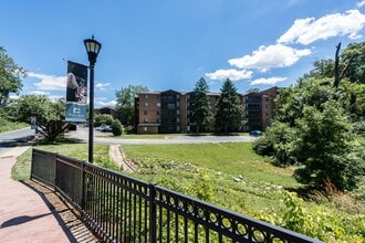 The Colony Apartments in Wilmington, DE - Building Photo - Building Photo