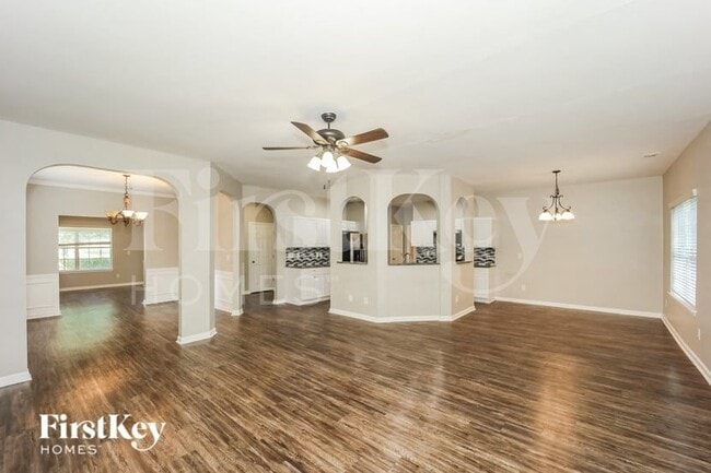 7864 Wrotham Cir in Atlanta, GA - Foto de edificio - Building Photo