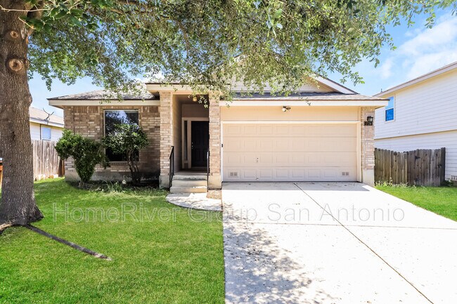 1734 Barking Wolf in San Antonio, TX - Building Photo - Building Photo