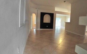 14528 Lake Price Dr in Orlando, FL - Building Photo - Building Photo