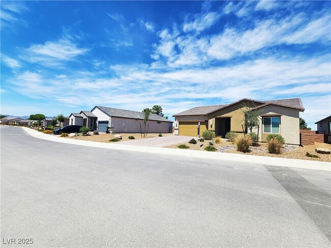 property at 4096 E Cactus Cyn Dr