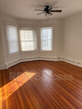 19 Stephen St in New Bedford, MA - Building Photo - Building Photo