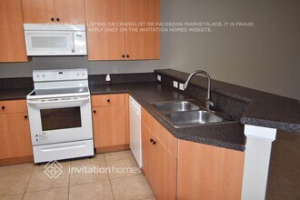 541 Alejandro Ln in Greenacres, FL - Foto de edificio - Building Photo