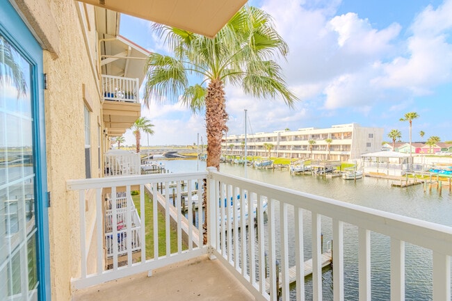 Compass Bay Apartments