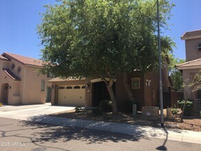14559 W Port Royale Ln in Surprise, AZ - Building Photo - Building Photo