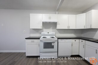 2109-2109 23 St N in Lethbridge, AB - Building Photo - Building Photo