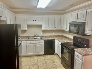 240 Huffaker Rd NW in Rome, GA - Building Photo - Building Photo