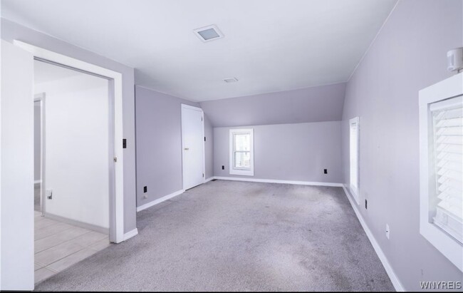 13 Orton Pl in Buffalo, NY - Building Photo - Building Photo