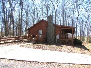 144 Hollow Timbers Dr in Gray, TN - Building Photo - Building Photo