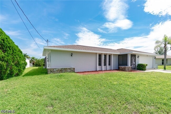 property at 908 SE 33rd St